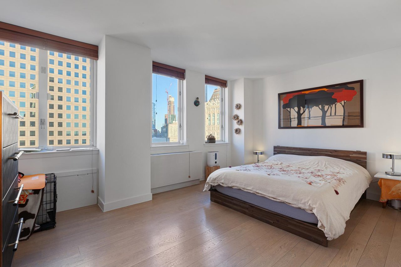 225 Rector Place, Apt 21A