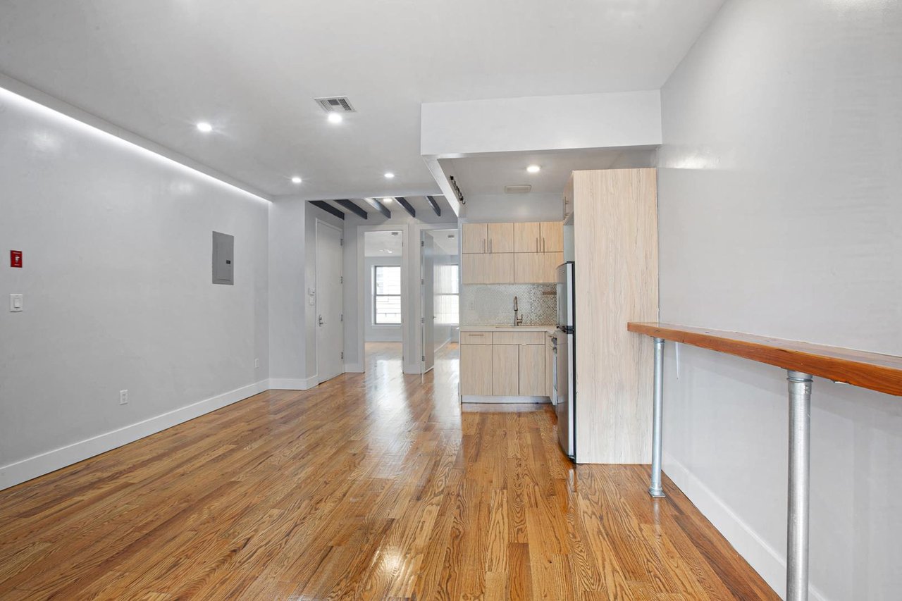 2017 Fulton Street, Apt 3