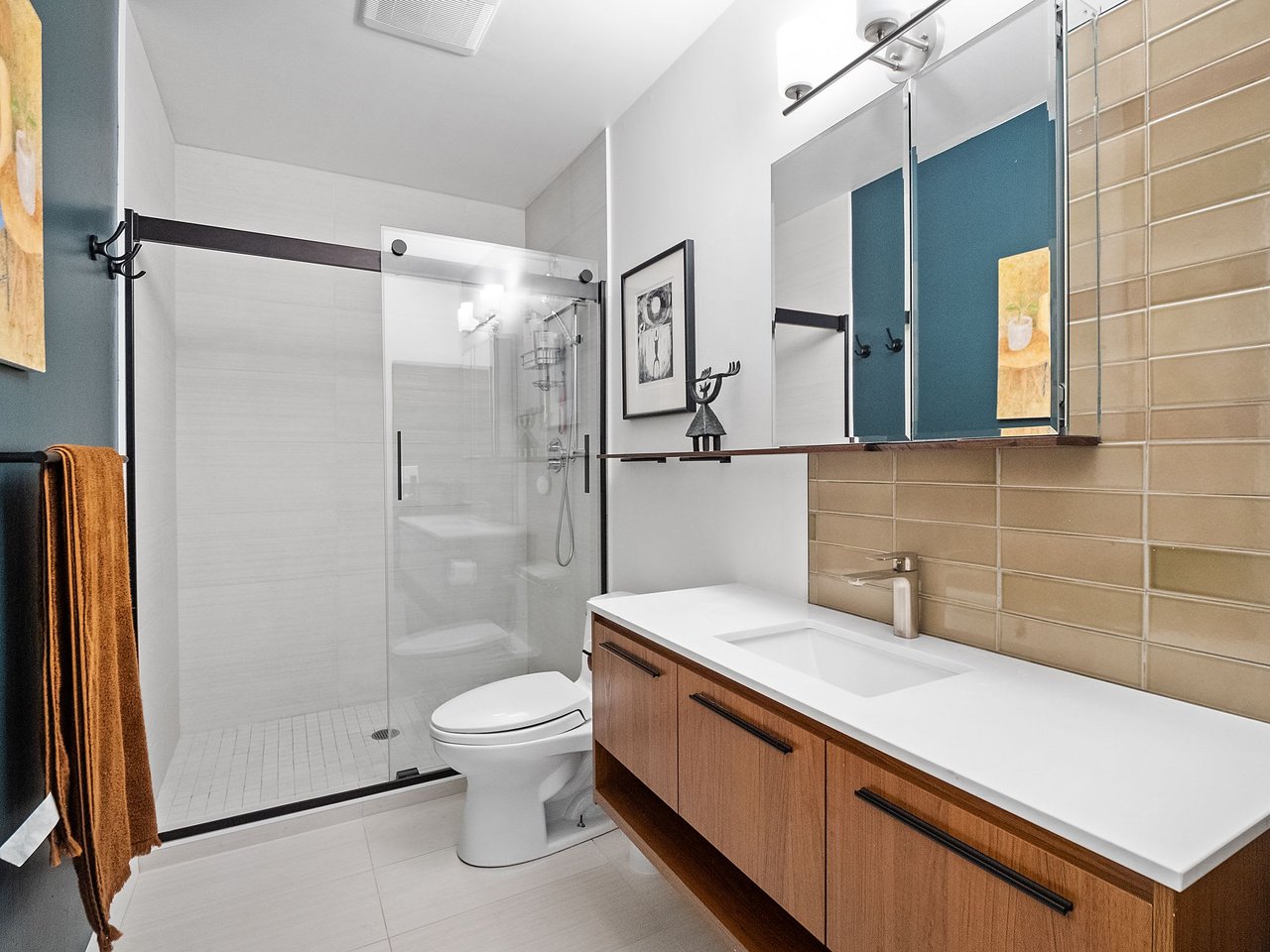 696 Athol #306