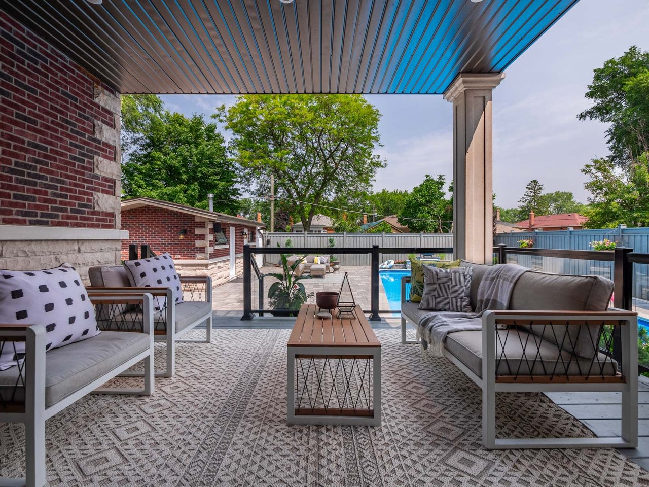 32 Ilfracombe Cres