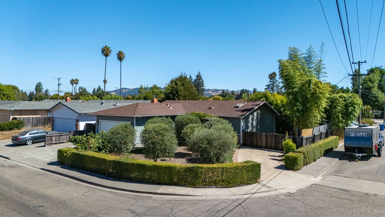 Charming Single-Level Home in the Heart of Rohnert Park