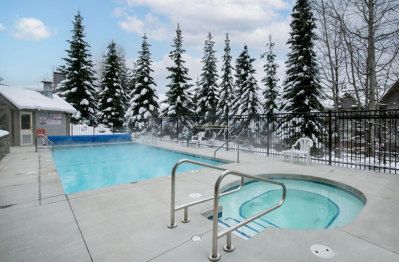 110-4905 Spearhead Place, Whistler