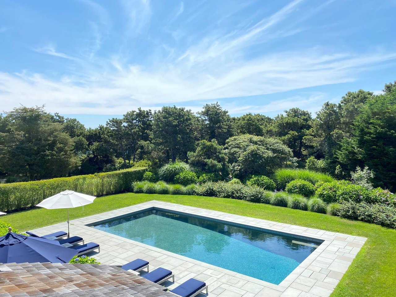 12 Pond View Dr