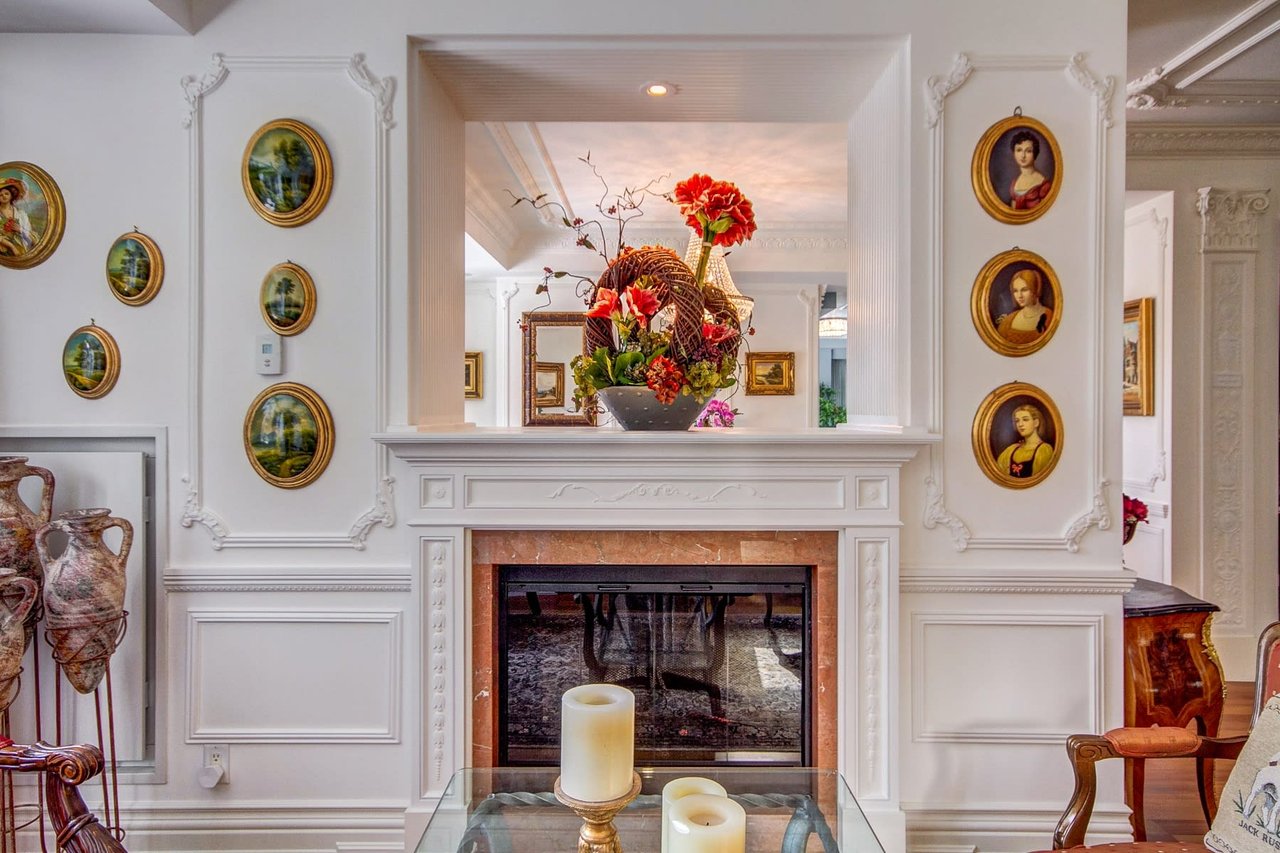 68 Yorkville Rd
