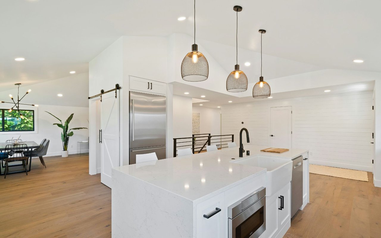 Your Dream Home Awaits at 121 Atkinson Road, Surf City, NC