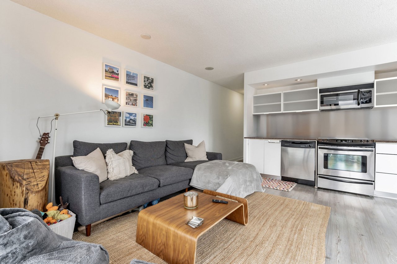 4K Spadina Ave Unit 1703