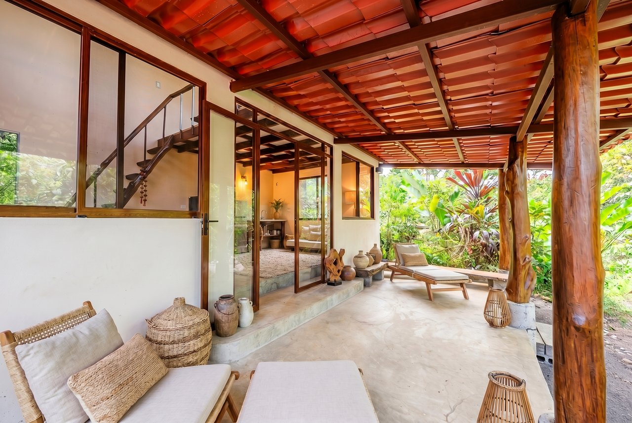 Jungle Compound With River Access, Lake Arenal, Alajuela