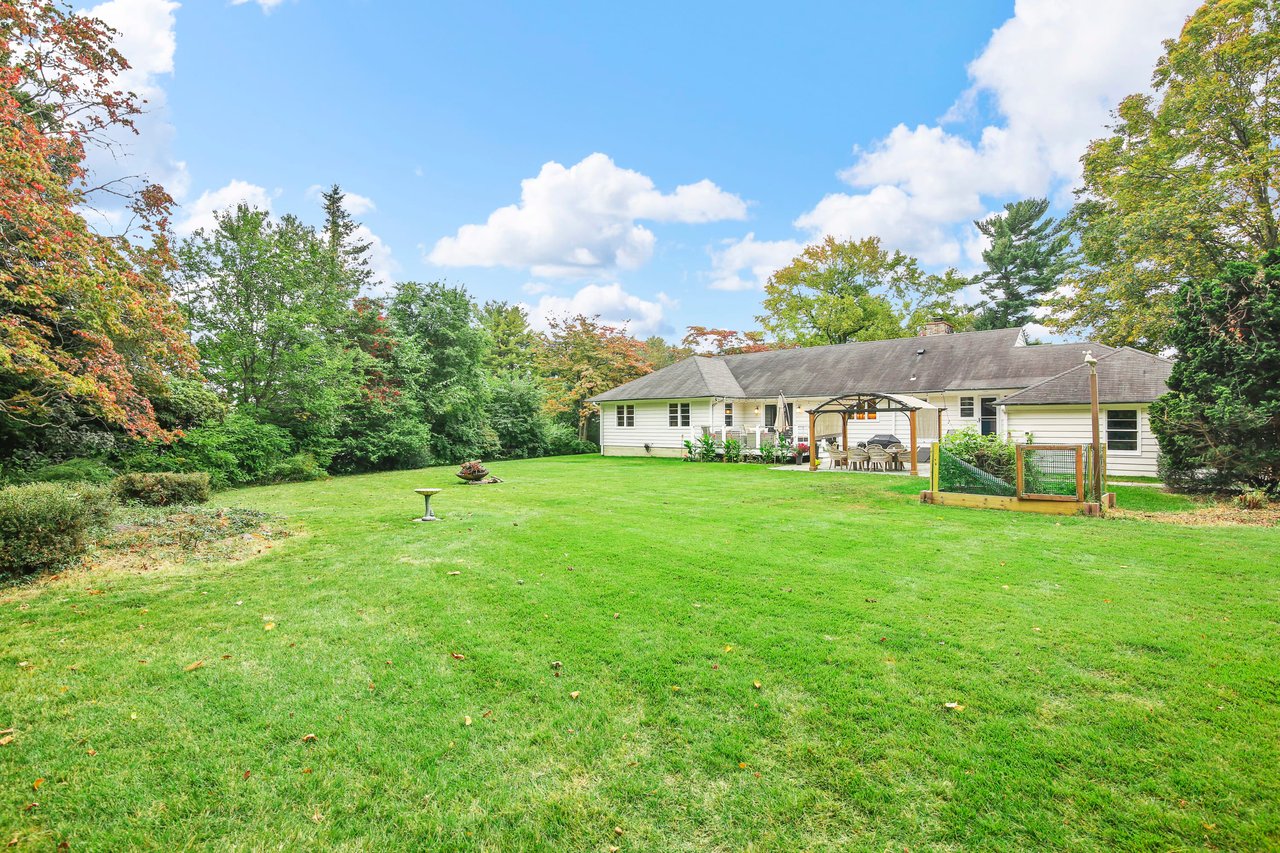 24 Pequot Drive, Norwalk