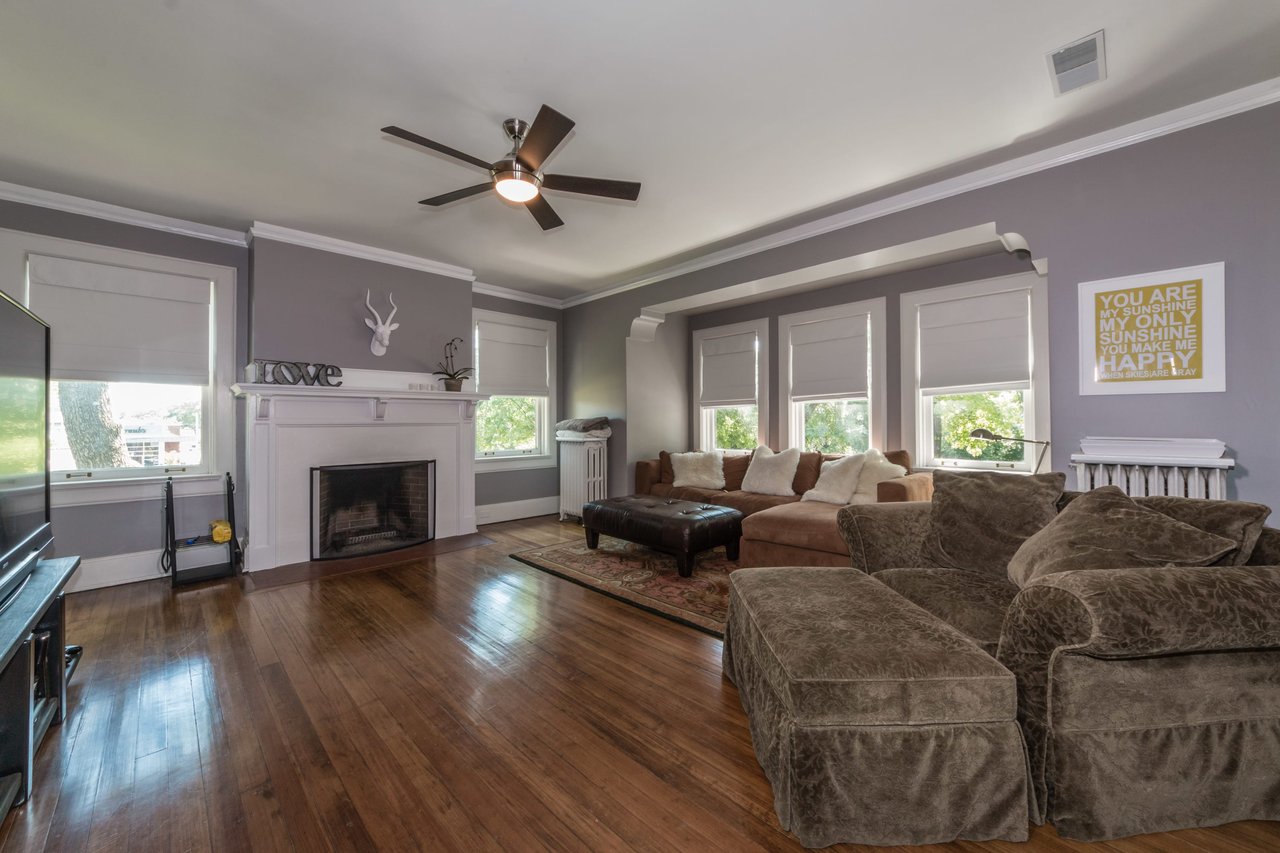 A CWE Historic Home on Cobblestone Pershing Place