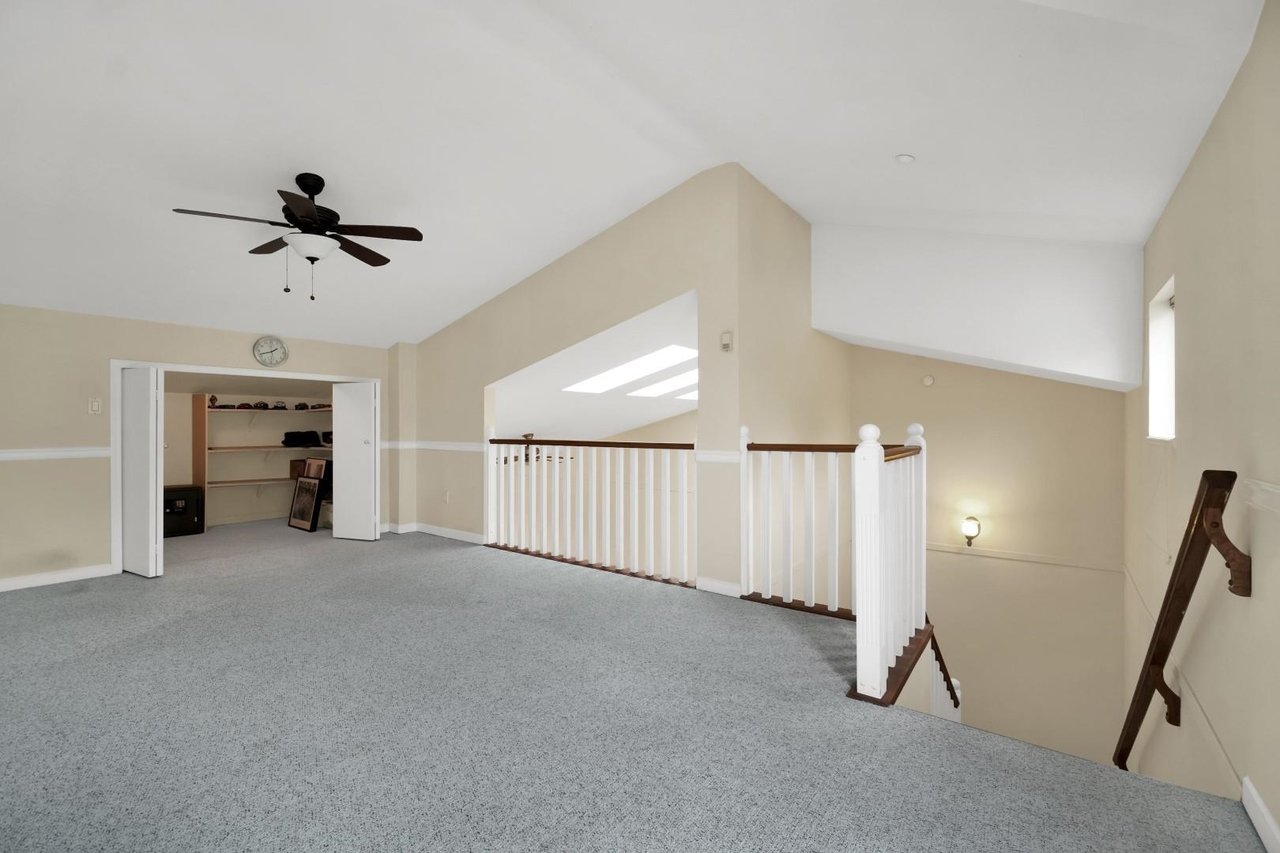 18-323 Governors Ct