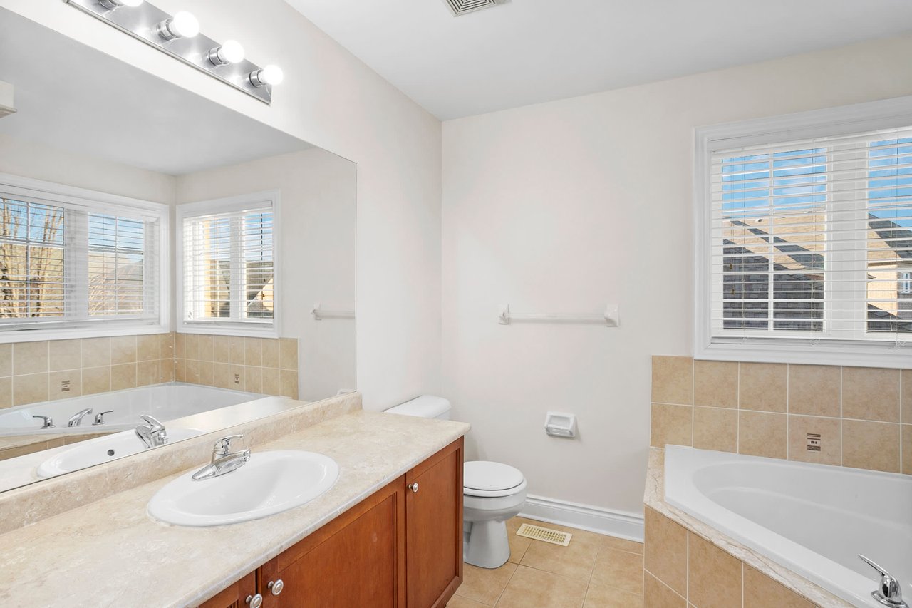 Upper Thornhill Estates