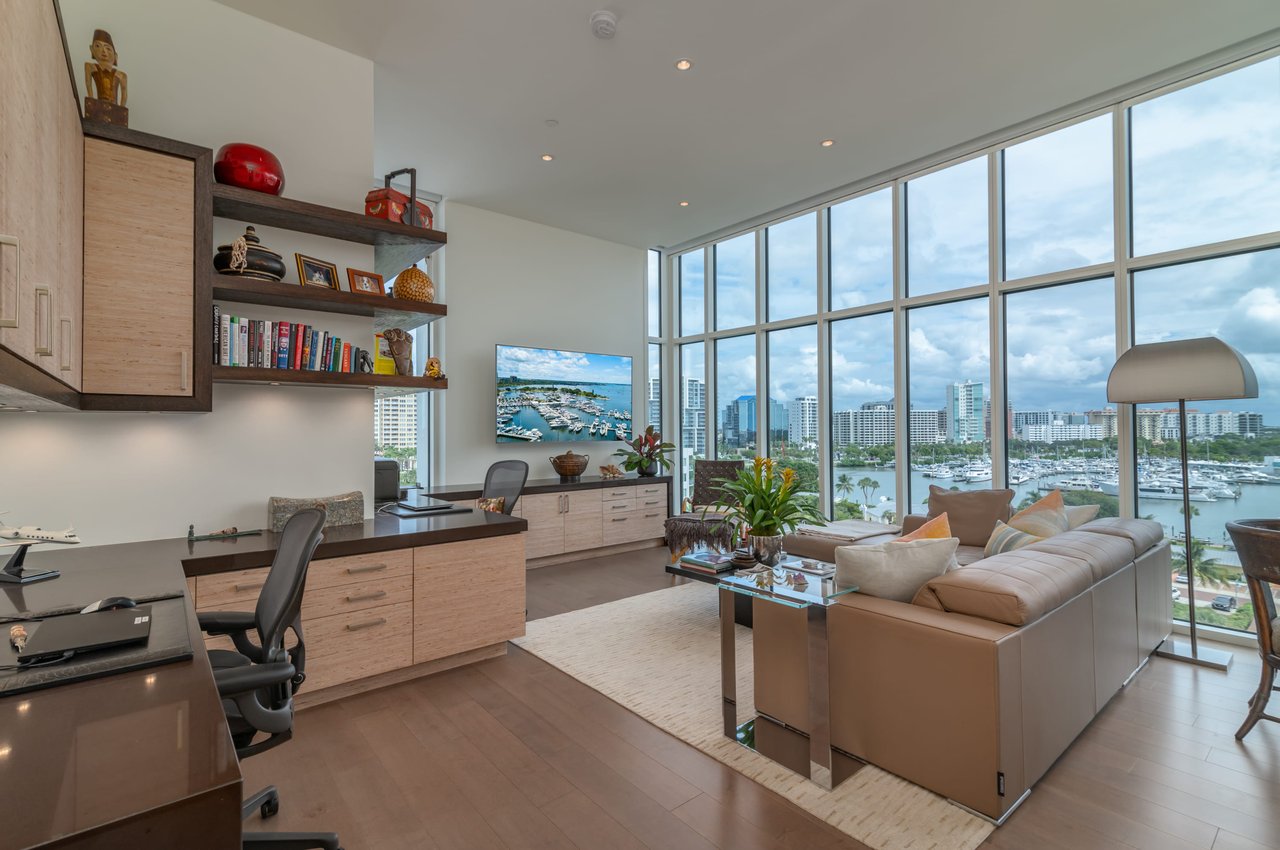 280 Golden Gate Point PH 2