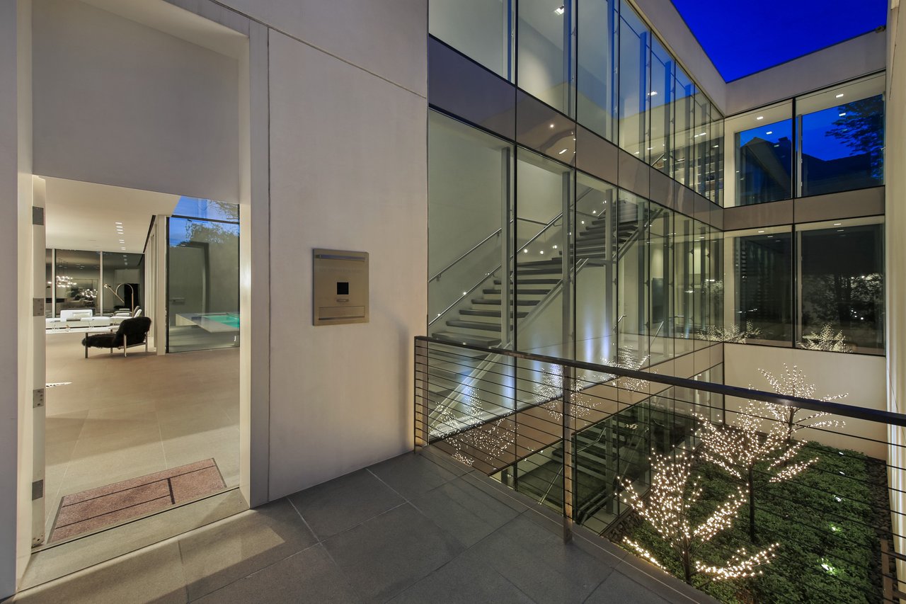 For Those Seeking An Extraordinary Lifestyle