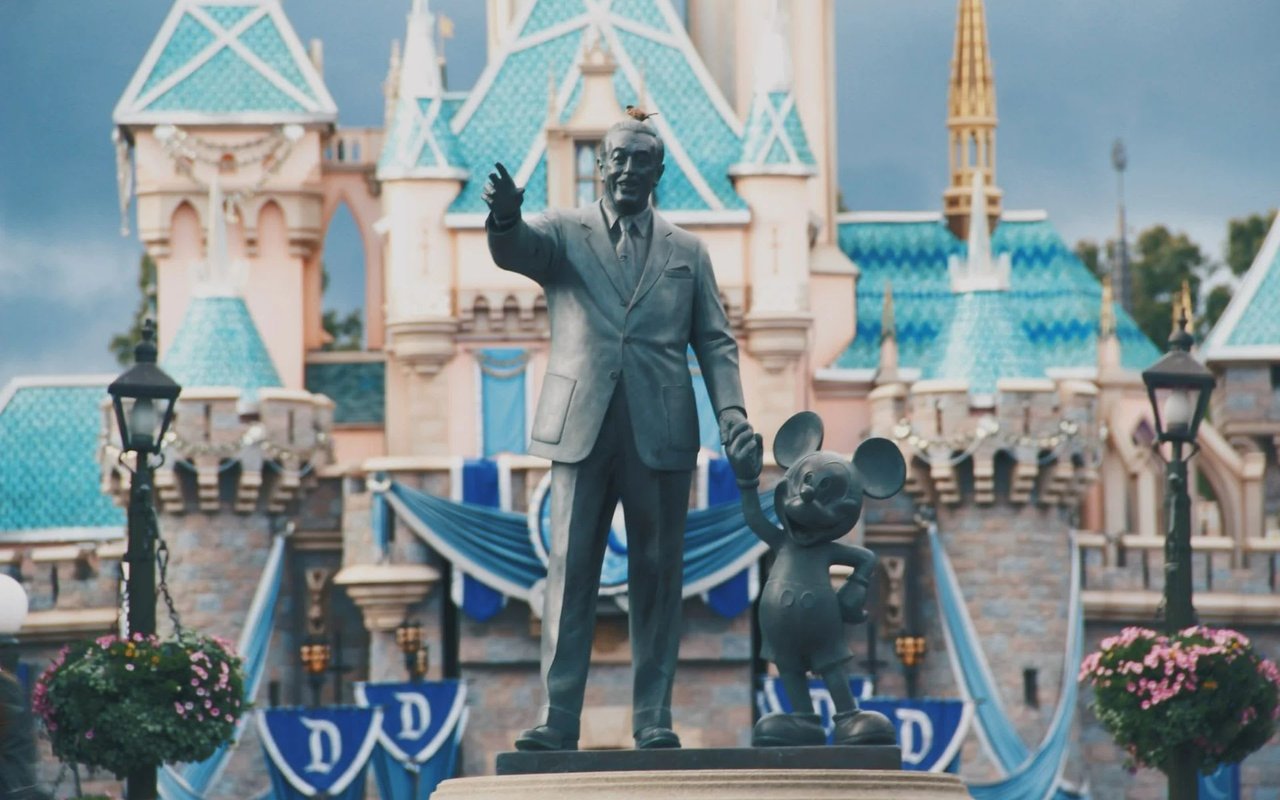 The Pros and Cons of Residing Near Disney World