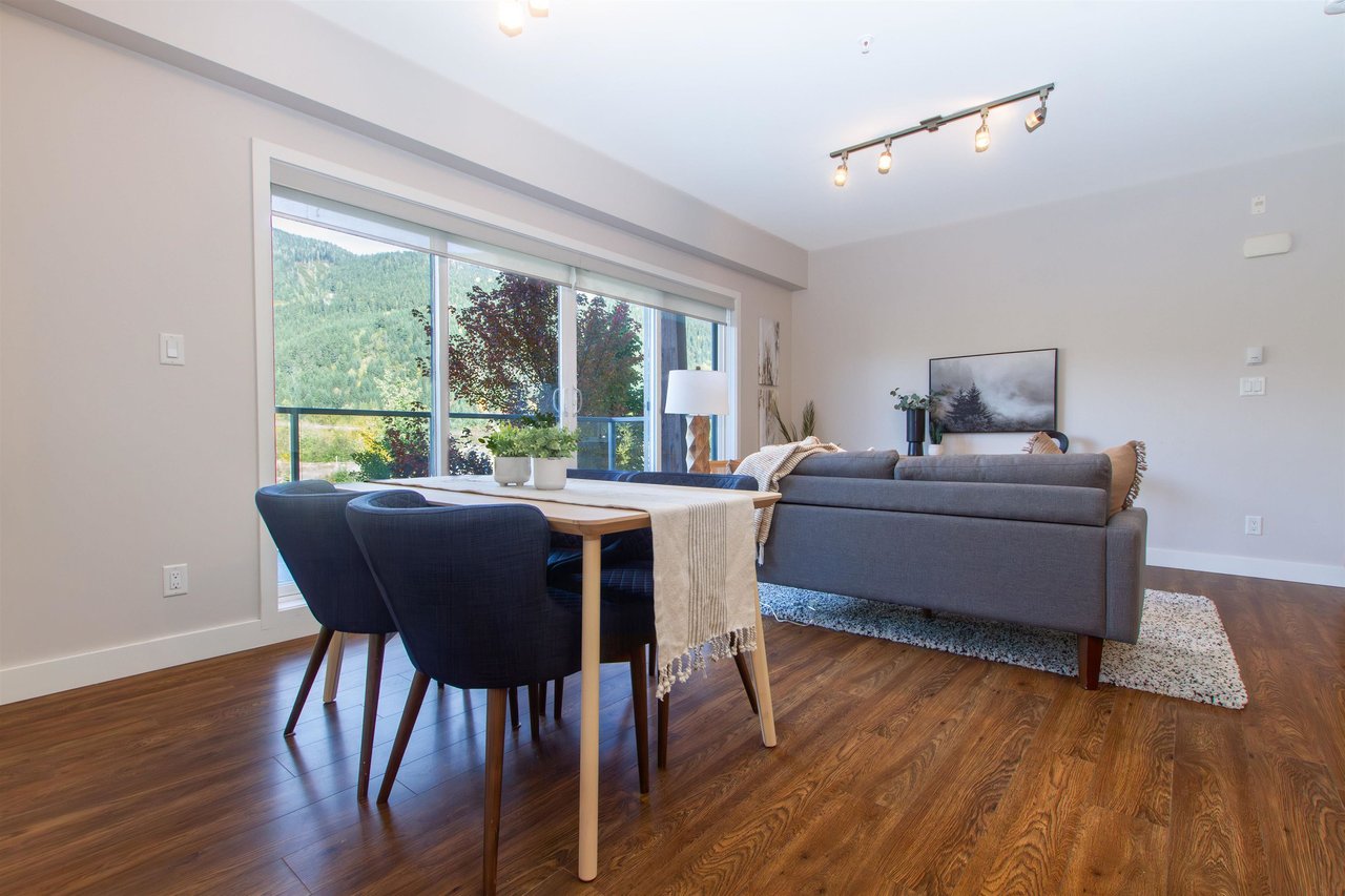 205-1025 Legacy Wy