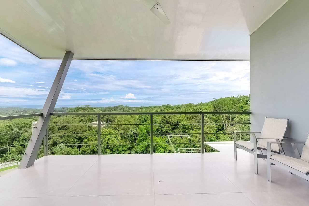 Cloud Nine. Ocean View Estate in Uvita