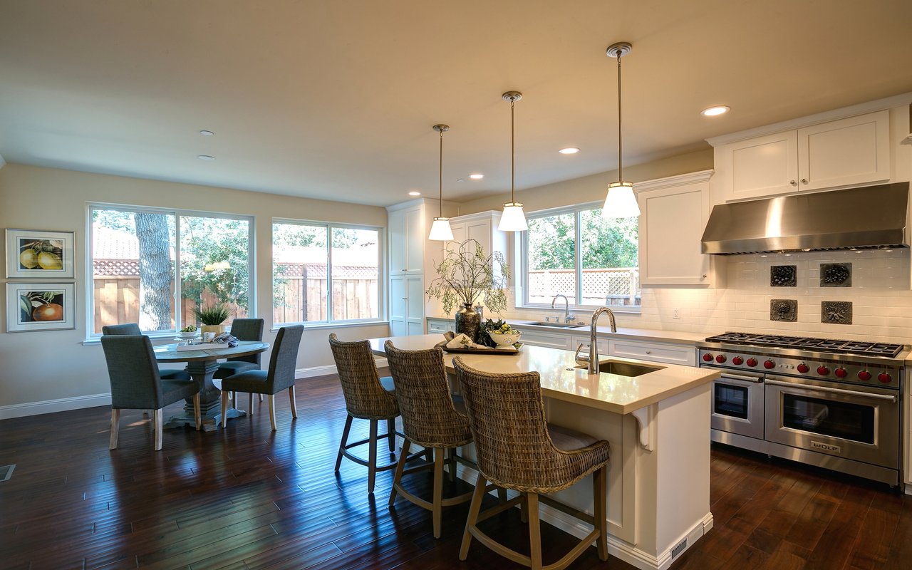 15 Alderwood Ct
