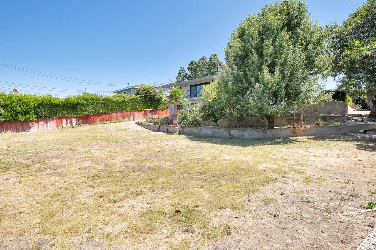 30 Harbor Sight Dr