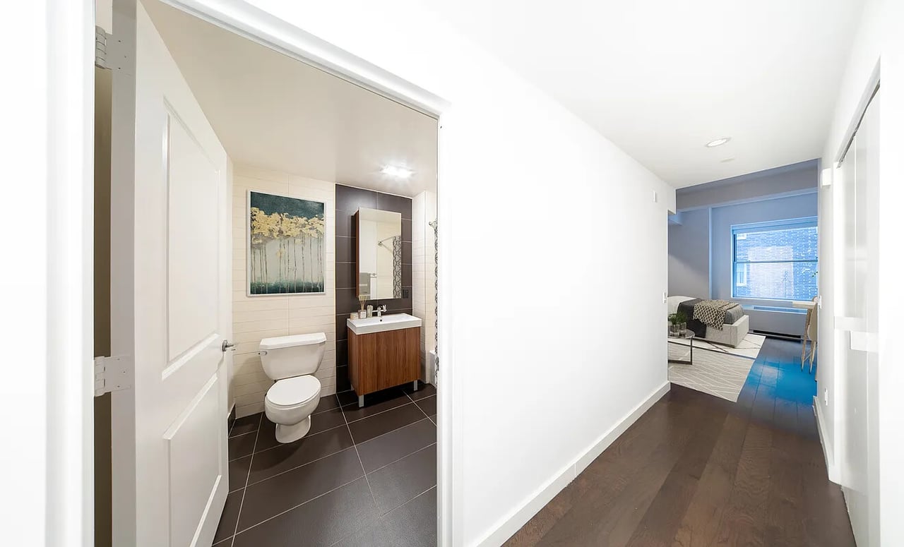 116 John Street, Apt 1613