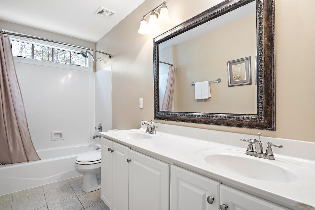 3731 Riverdowns North Drive