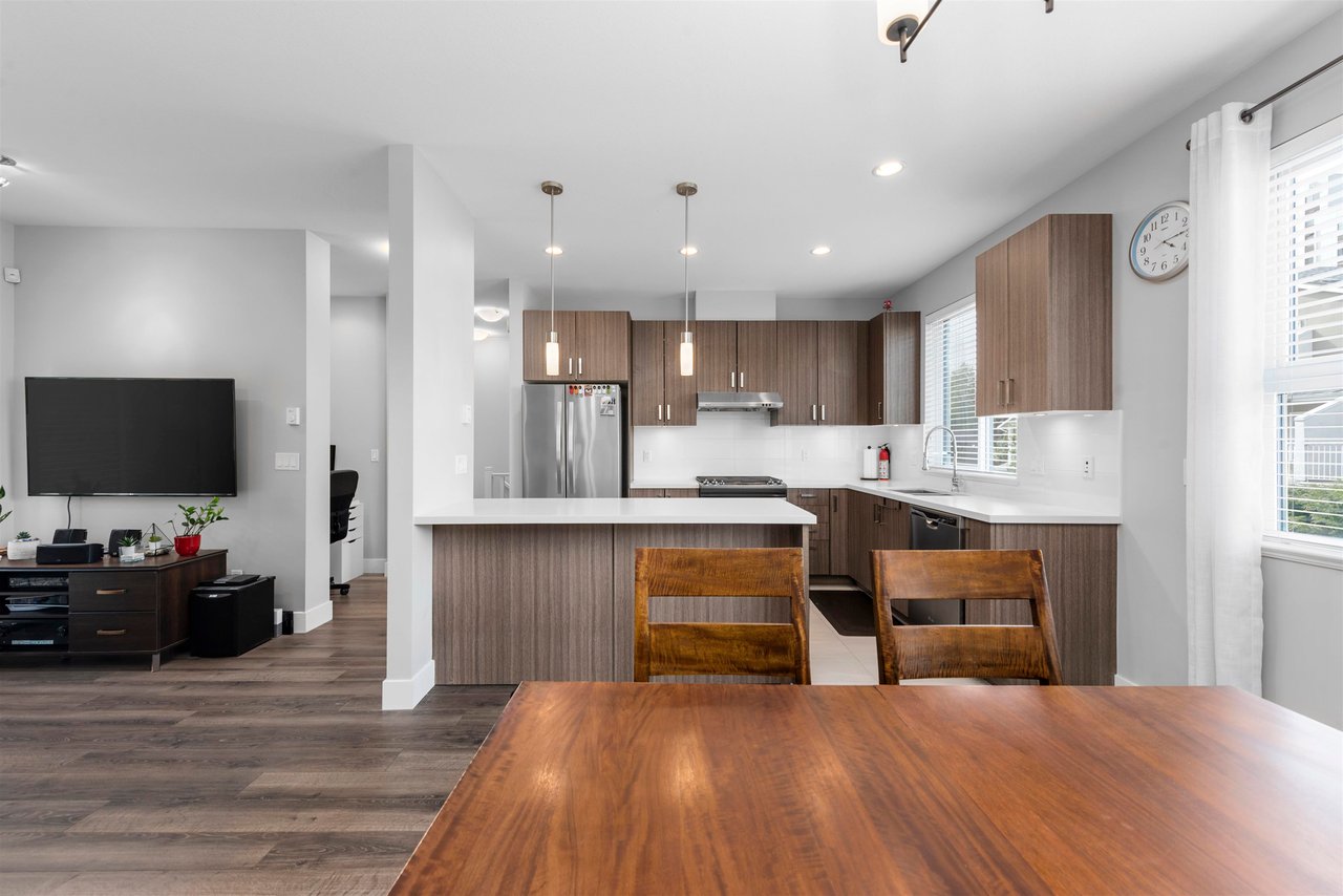 9-7180 Gilbert Rd