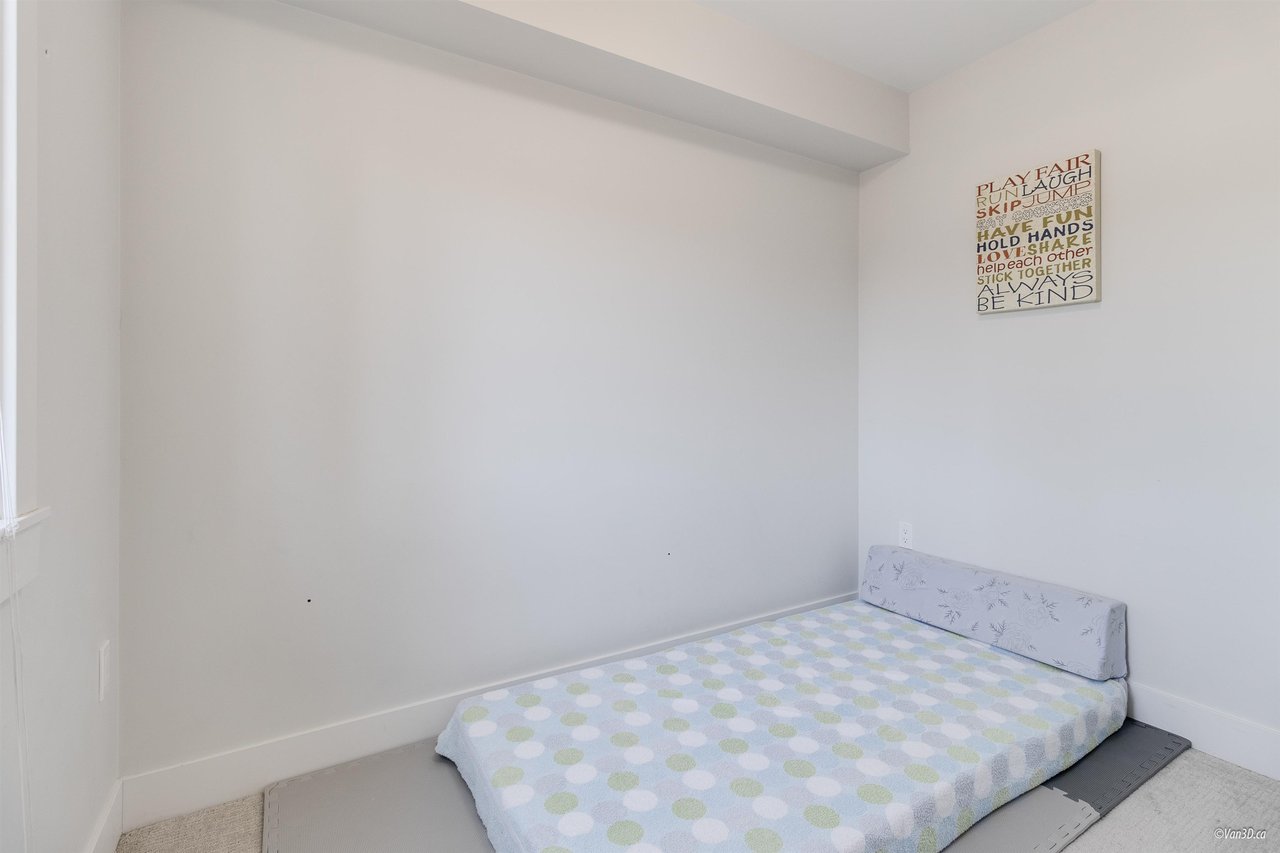 18-8699 158 St