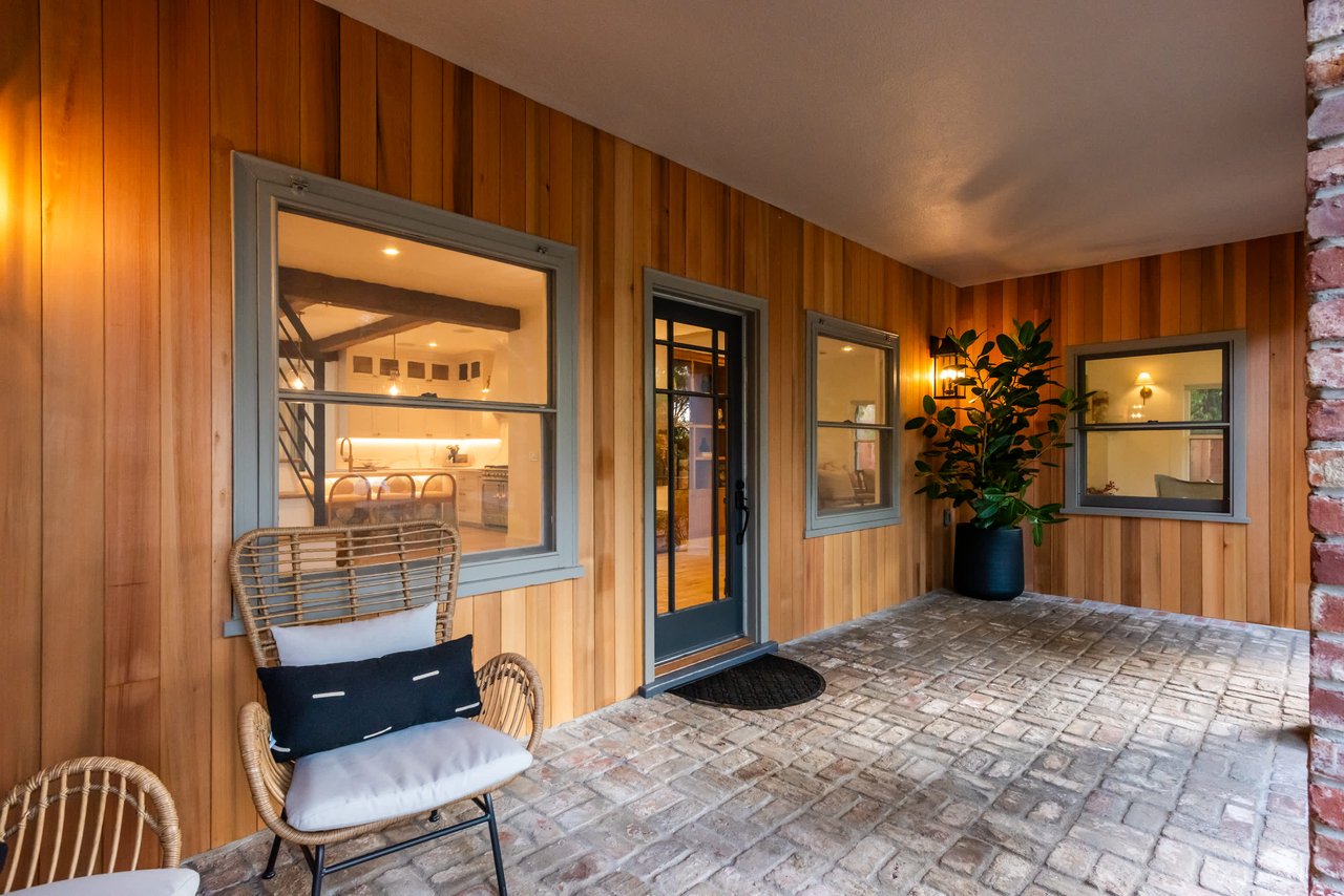 Healsburg Downtown Estate