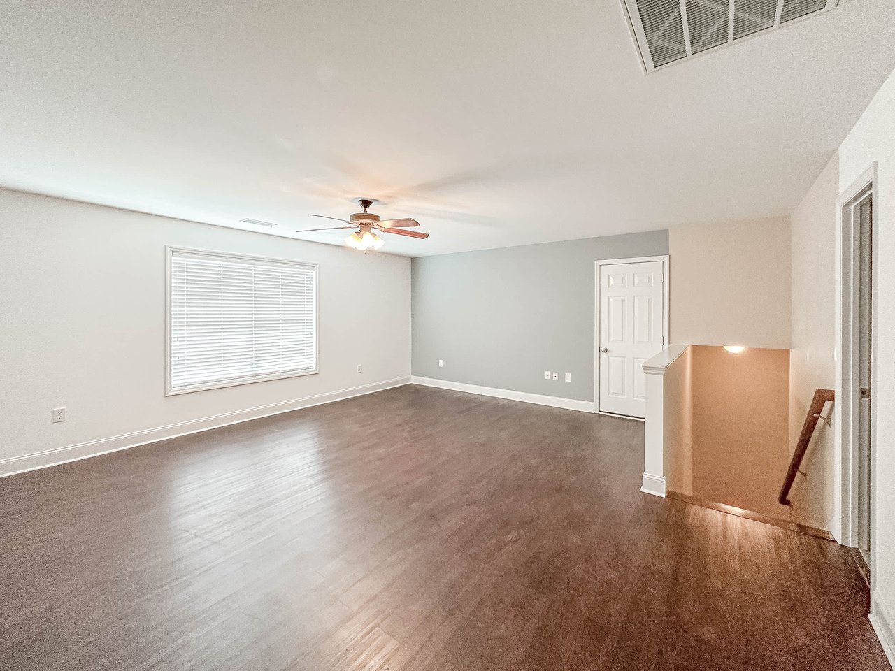 2303 Palisades Court with 5 Bedrooms!!!