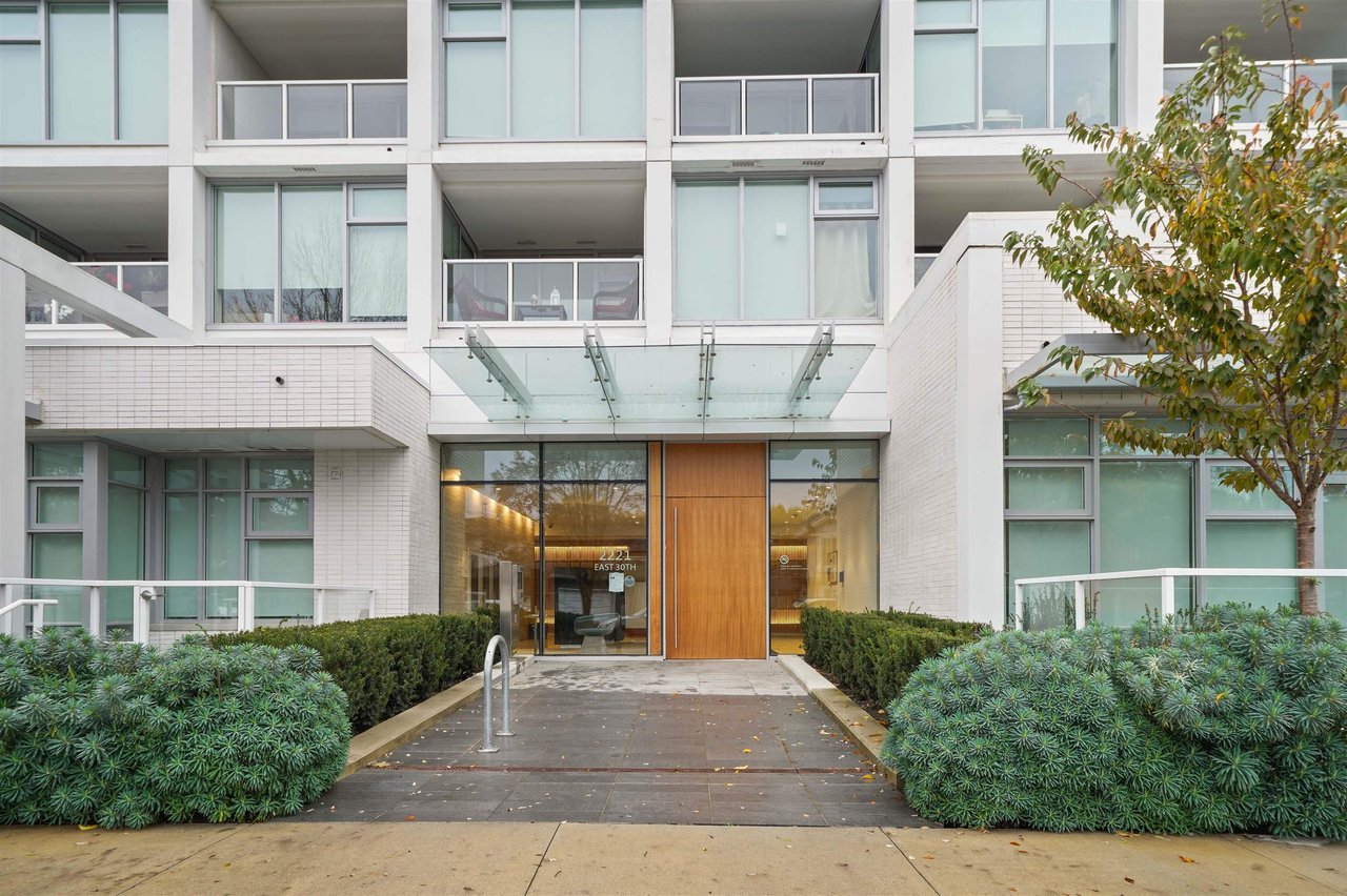 PH1-2221 E 30th Avenue, Vancouver