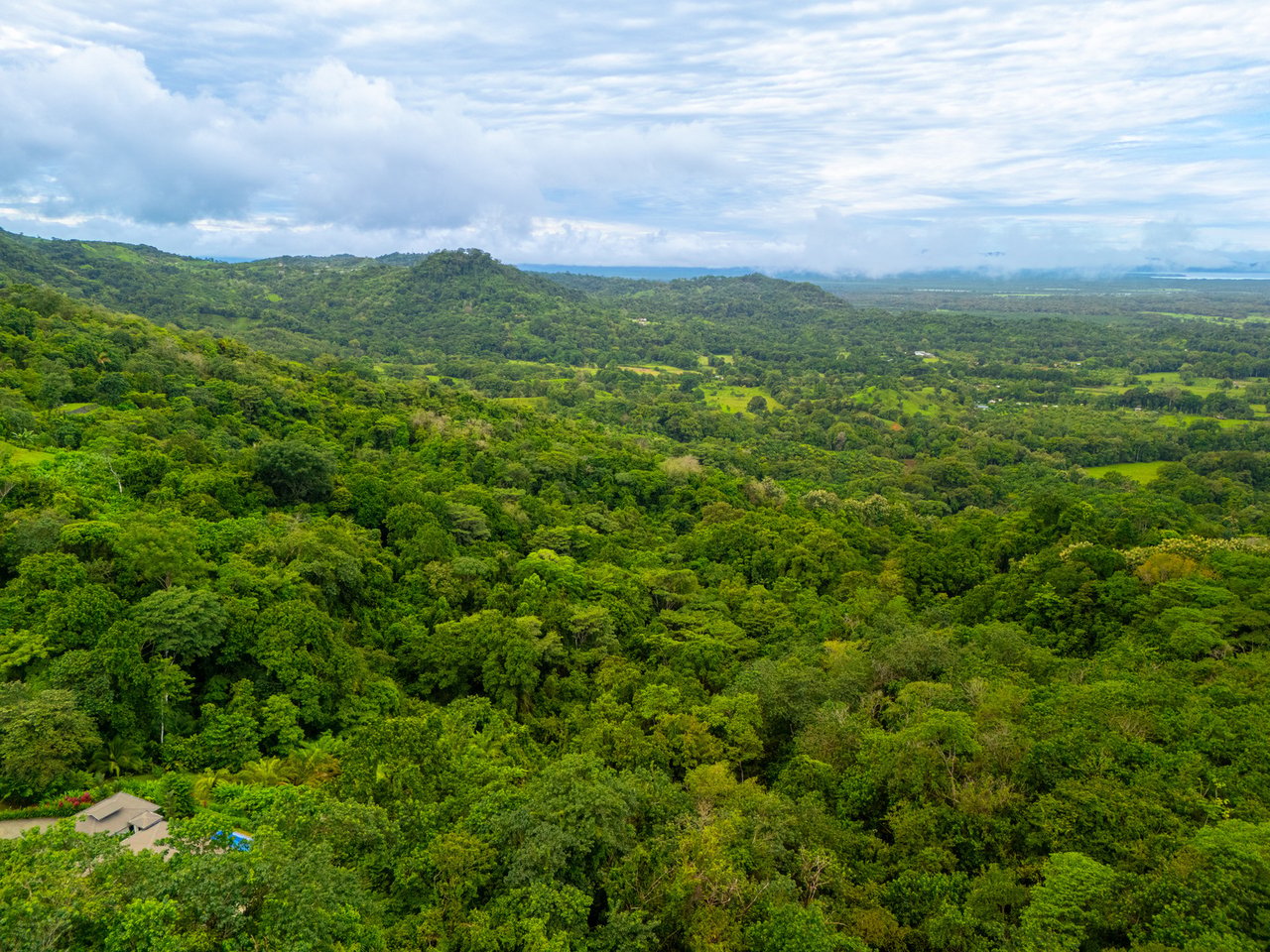 Modern Oceanview Infinity Pool Estate, Ojochal, Puntarenas