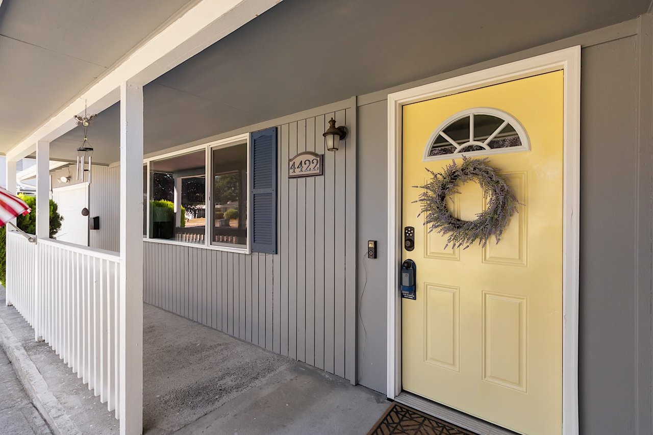 Meticulously Updated turnkey Rambler with A/C