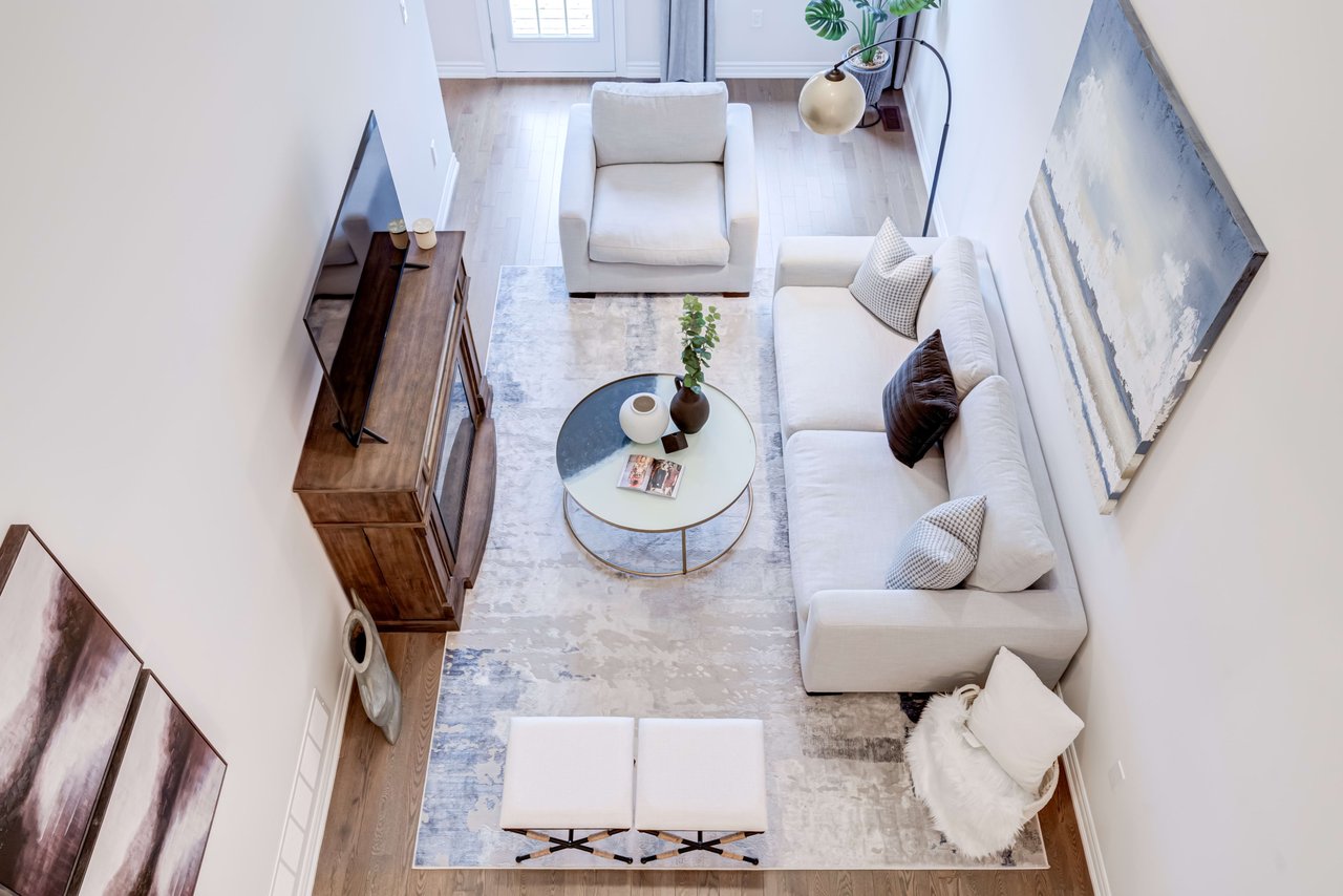 6 Dreamland Lane