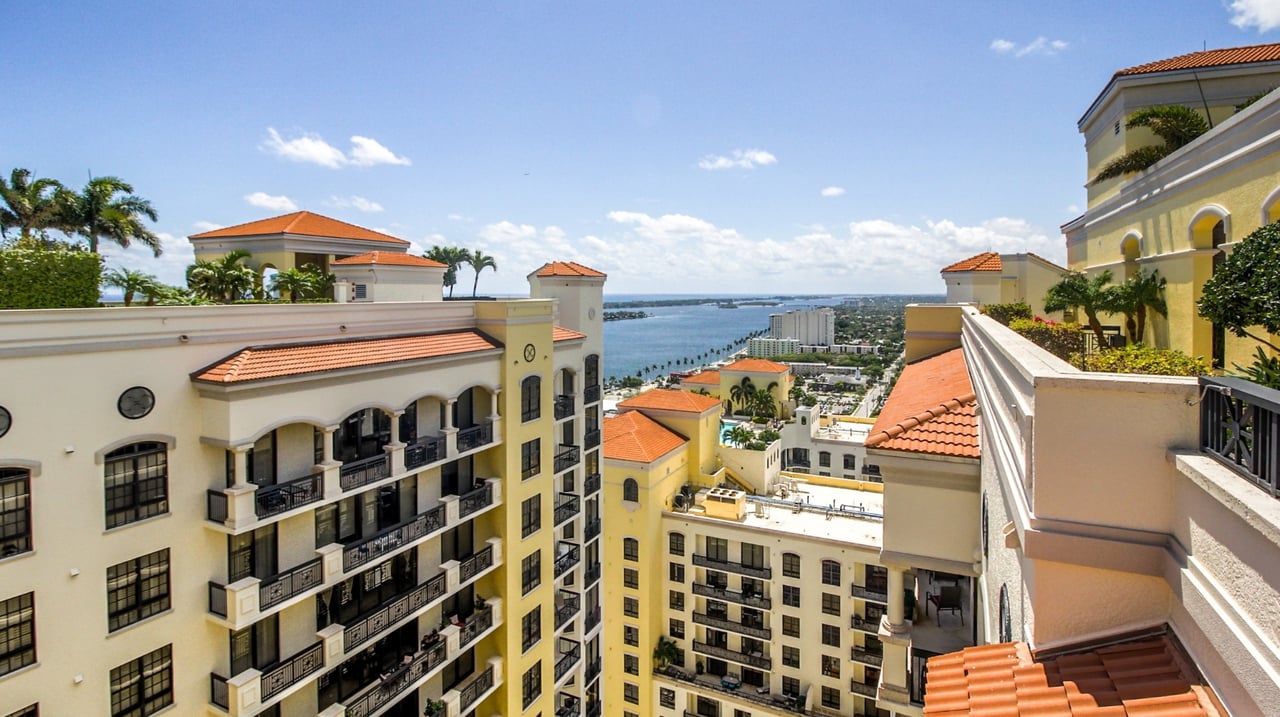 701 S Olive Avenue Unit: 805