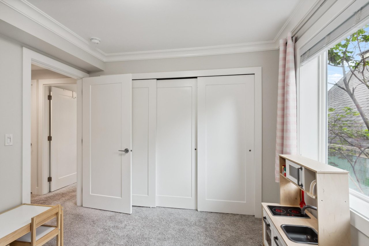 1369 E 13th Avenue, Vancouver