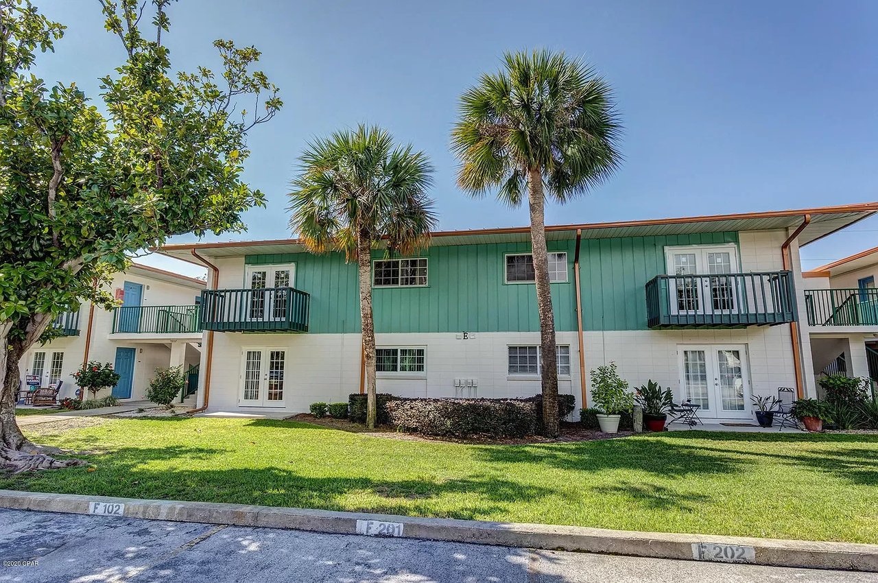 2100 W Beach Drive Unit E203