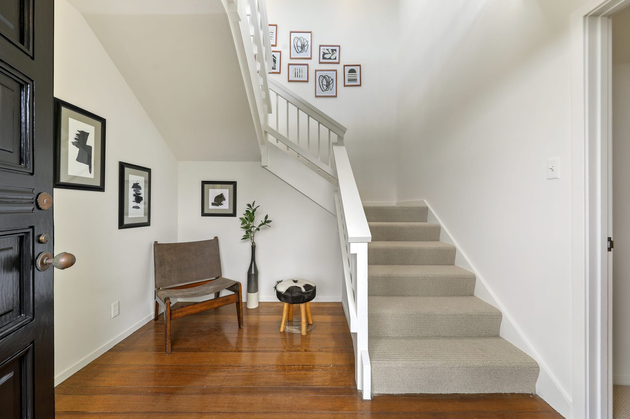 Rare Opportunity on Belvedere Island