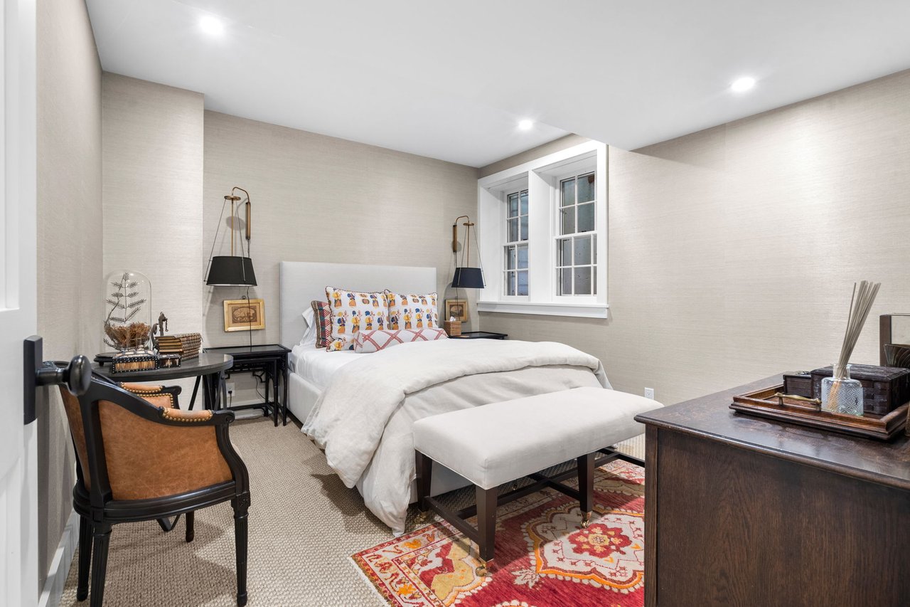 7 Judith Chase Ln - Guest House