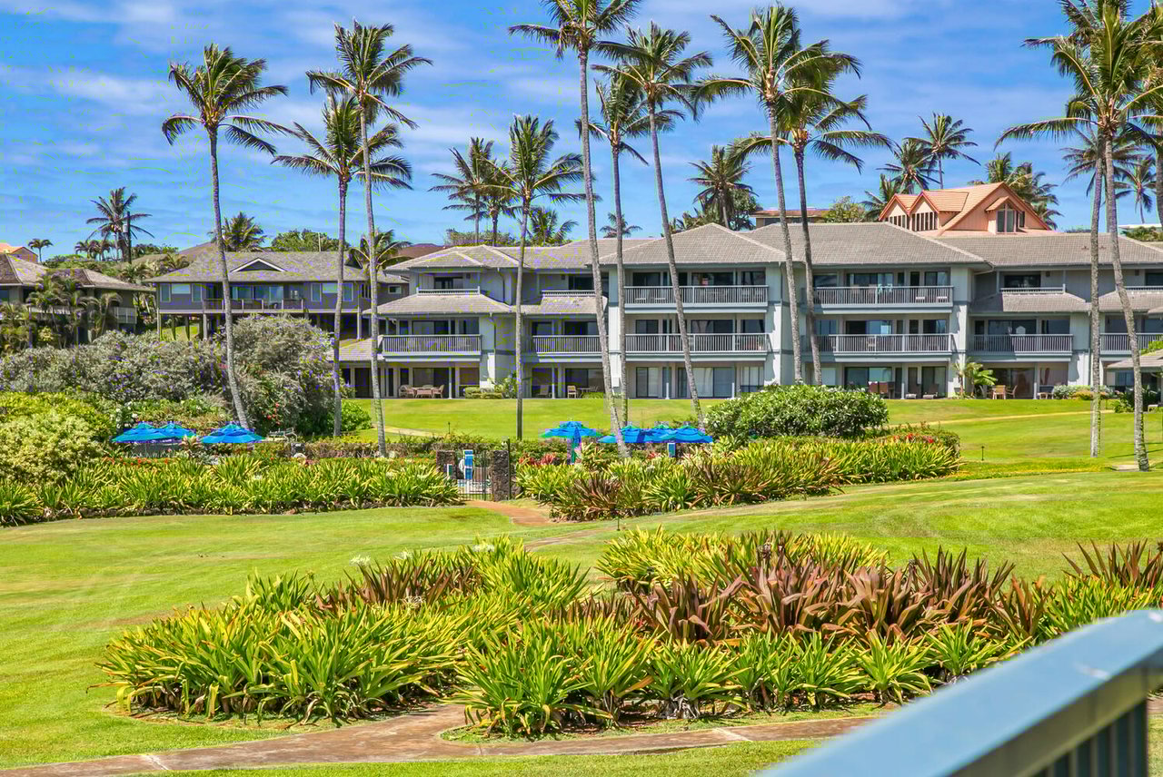 Kauai Real Estate Update, Queens Bath Closed, Historic Sea Level Rise Building Code, Oahu-Maui-Big Island Real Estate Review 