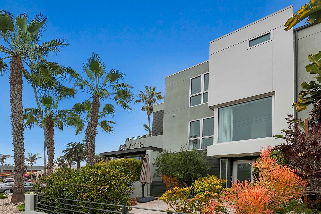 310 WASHINGTON BLVD Unit: 804