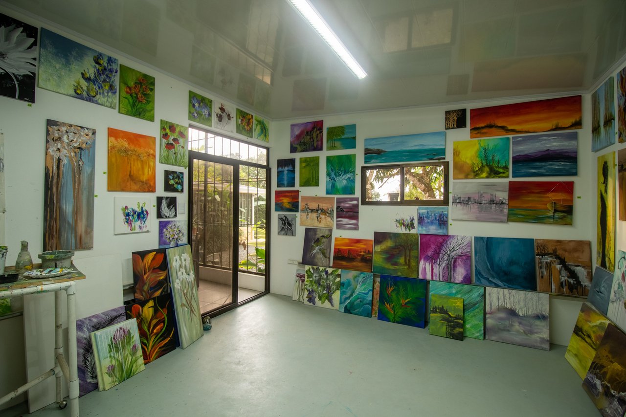 Mountain Home with Guest Cabin, Dominical, Puntarenas