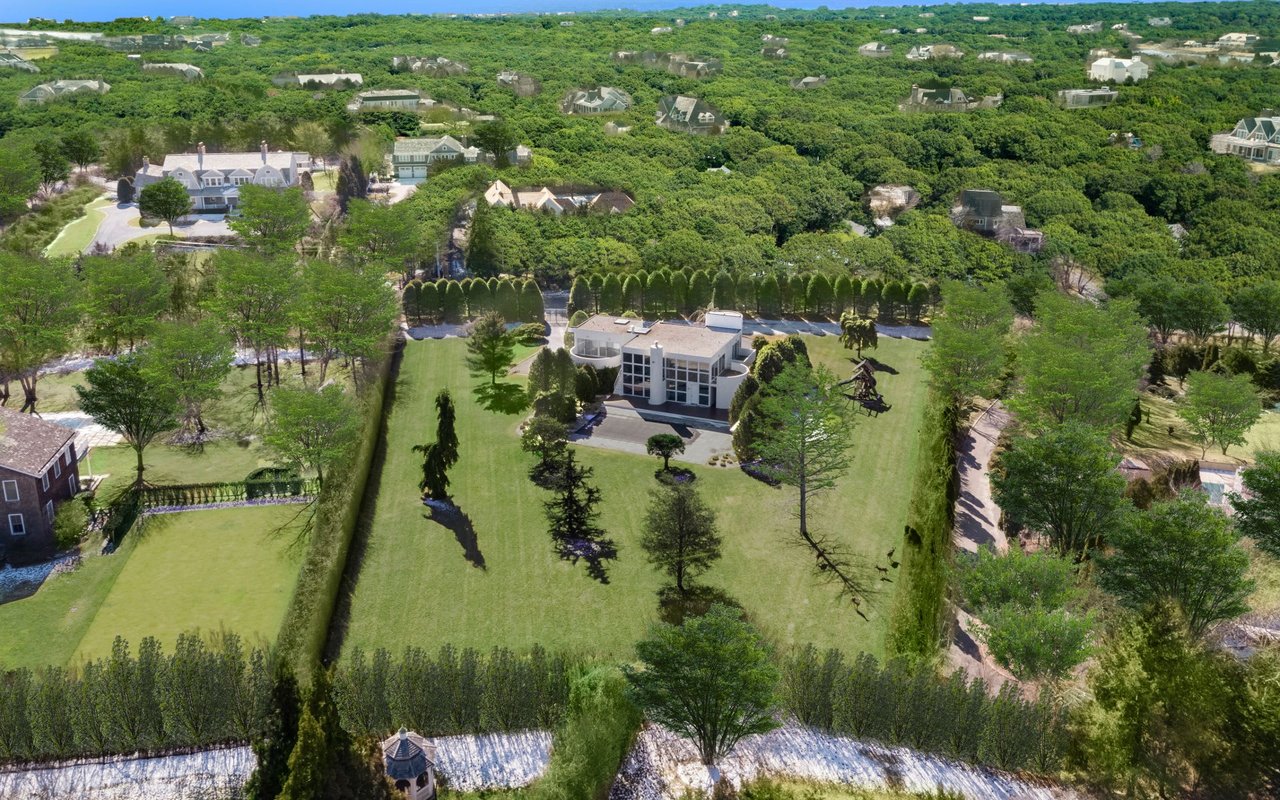 220 Flying Point Rd