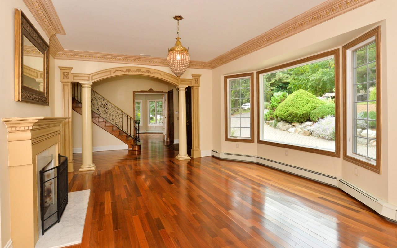 68 Hillcrest Drive