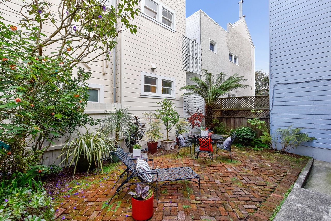 256 Presidio Avenue
