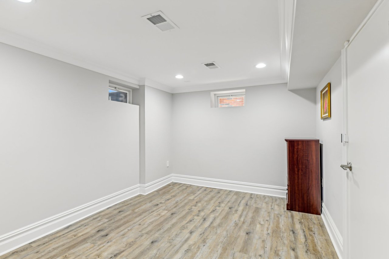 366 Delaware Ave, Union, NJ 07083