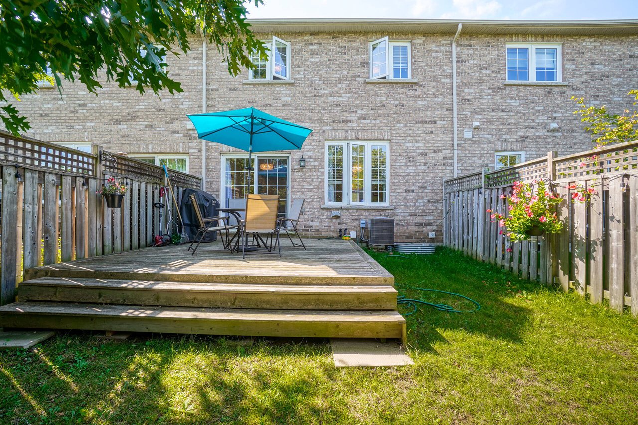 Beautiful Townhome in Ancaster