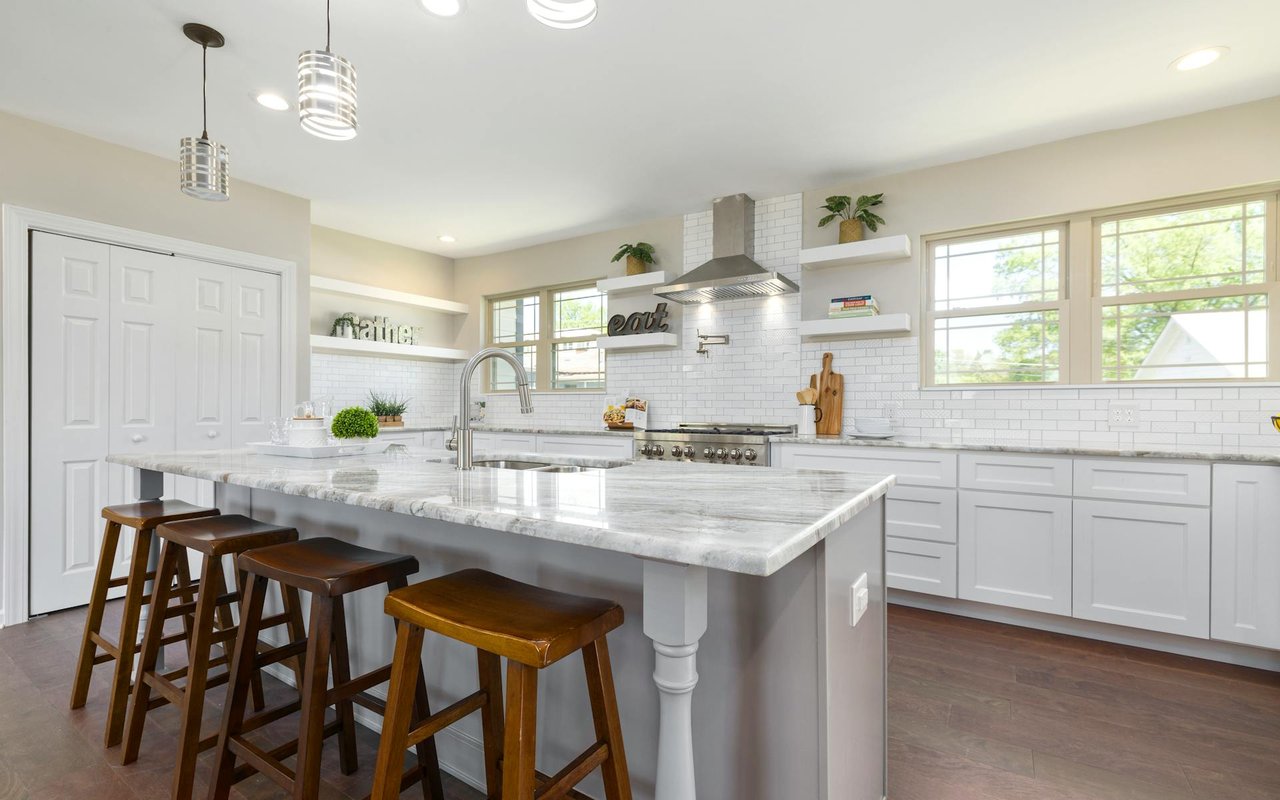 Just Listed – 135 Hubman Landing