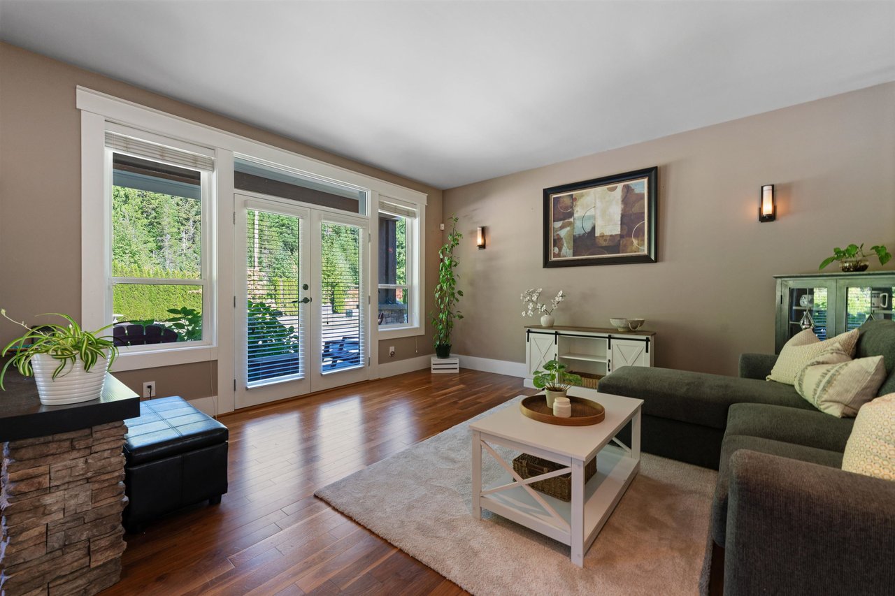 4-1355 Depot Road, Squamish
