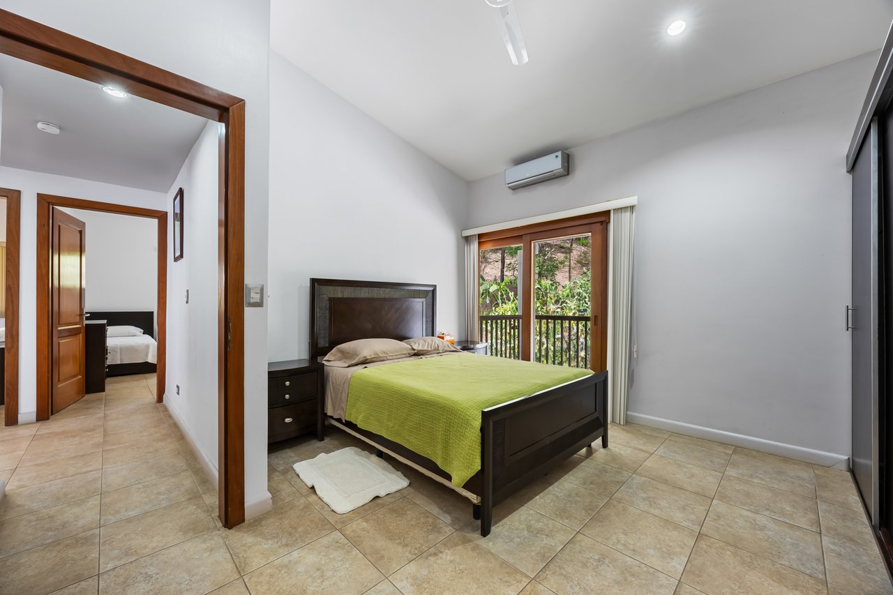Gated Tropical Villa with Guest House, Flamingo, Guanacaste