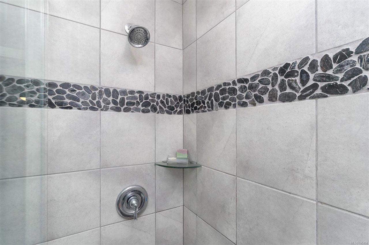 7448 East Saanich Rd, Central Saanich