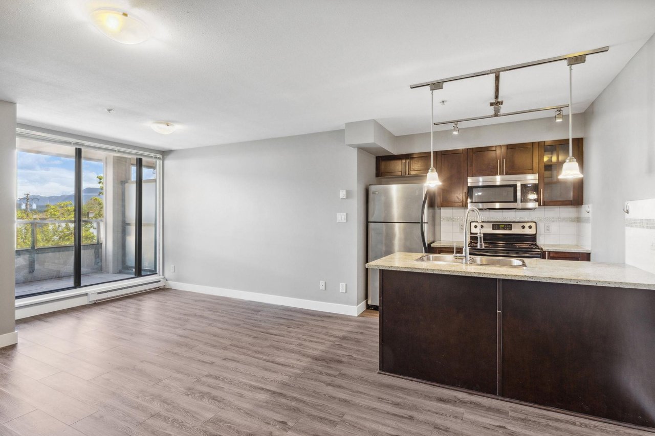 323-2150 E Hastings St